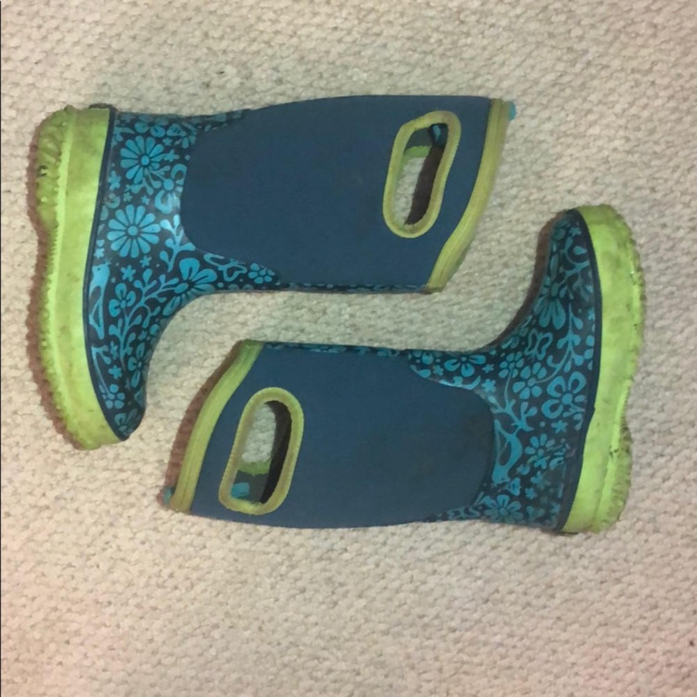 Girl’s Size 11 Bog Boots